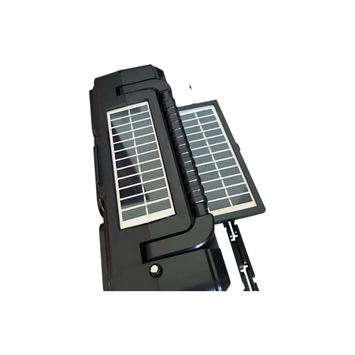 Parlante Solar Multifunción P450 con Linterna y Radio - Imagen 7